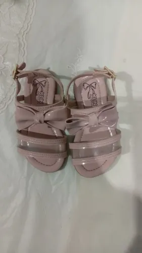 Sandália infantil Klin cor rosa candy tamanho 21