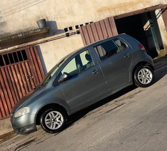 Volkswagen Fox 1.0 MI Total Flex 8V 5P 2010