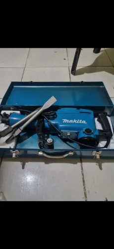 Vendo martelete marca Makita