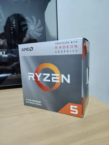 Processador AMD Ryzen 5 3400G (4.2 GHz Max boost - 4C 8T Vega 11 2Gb)