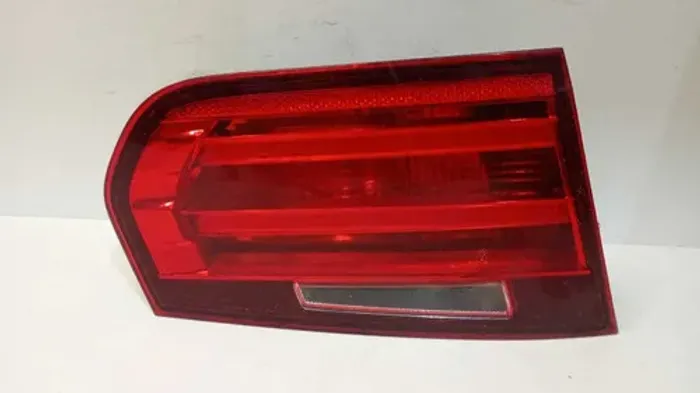 Lanterna Traseira Esquerda Bmw 320i 2012 Á 2015