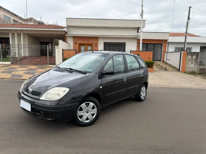Renault Scenic Expression 1.6 16V Aut. 2004