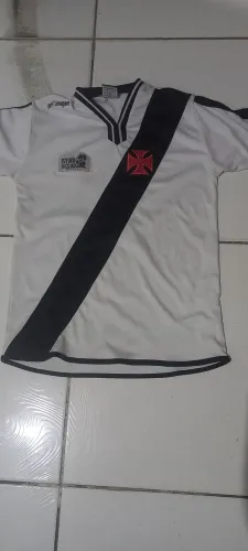 Camisa de time Vasco idade 7 á 10 anos seminova 