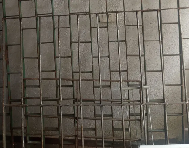 Grades de proteção de 145x135