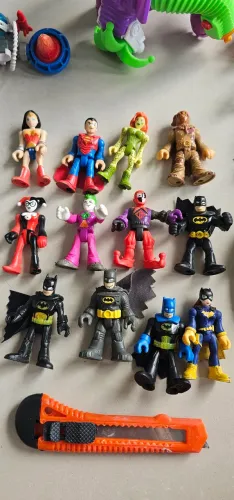 Bonecos Imaginext