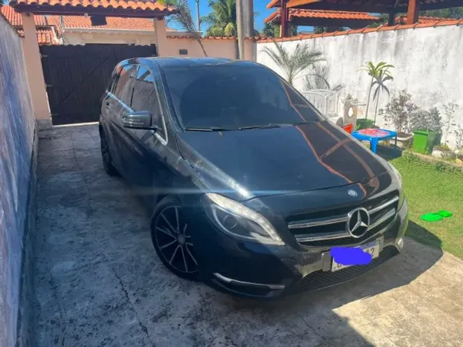 Mercedes-Benz Classe B 200 CGI 1.6 TB Sport 156cv AUT 2013