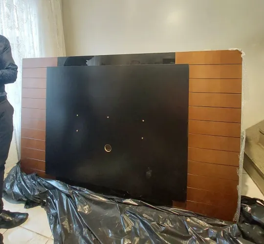 Painel TV 100% mdf Seminovo