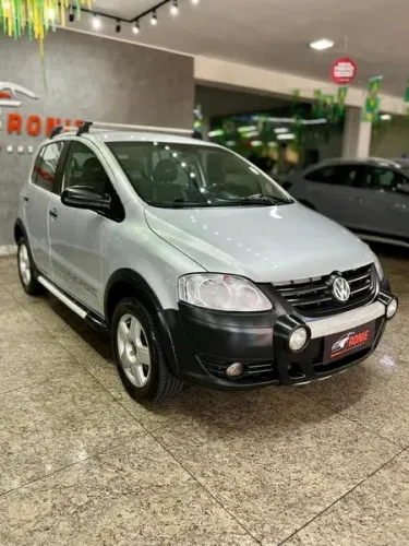 Volkswagen Crossfox 1.6 MI Total Flex 8V 5P 2009
