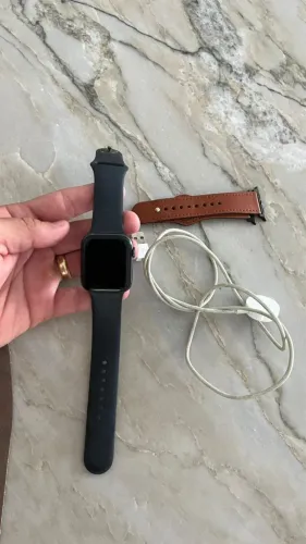 Apple Watch Series 6 GPS - Excelente estado + 1 pulseira nova.