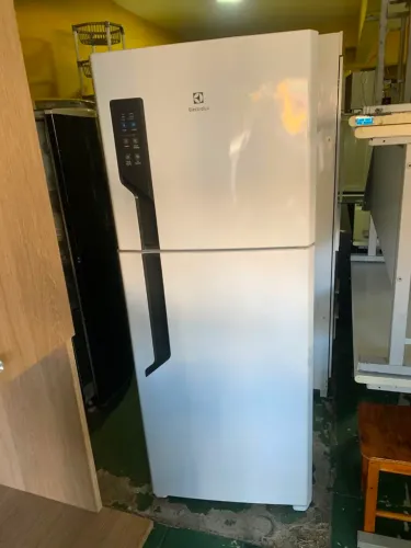 Geladeira duplex <br>Valor: 2.400