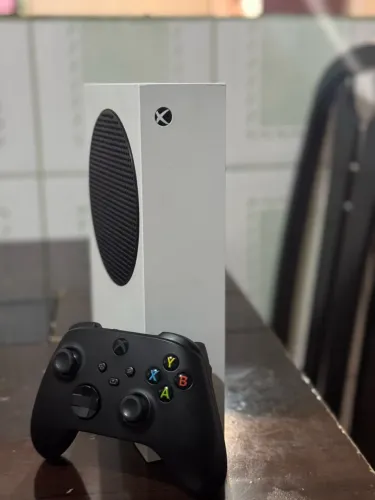 VENDE-SE XBOX SERIES S