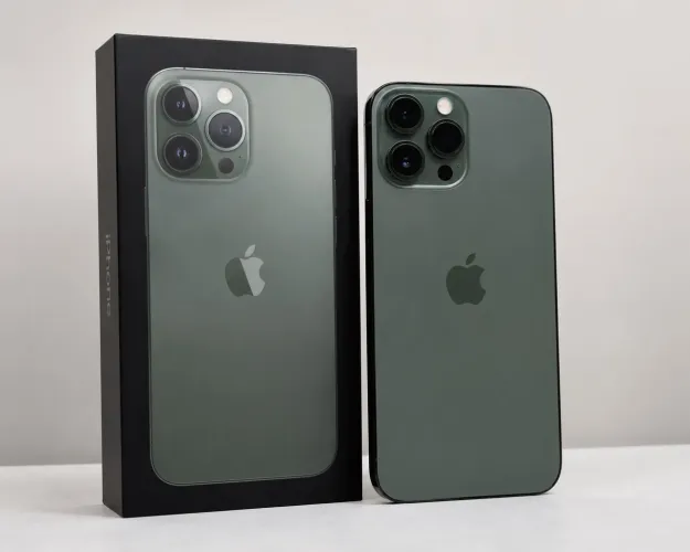 iPhone 13 Pro Max 128GB Verde Alpine - Excelente Estado