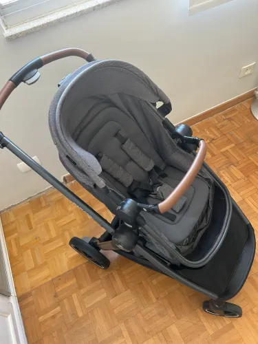 Carrinho + bebê conforto MAXI-Cosi Anna3 - Travel System.