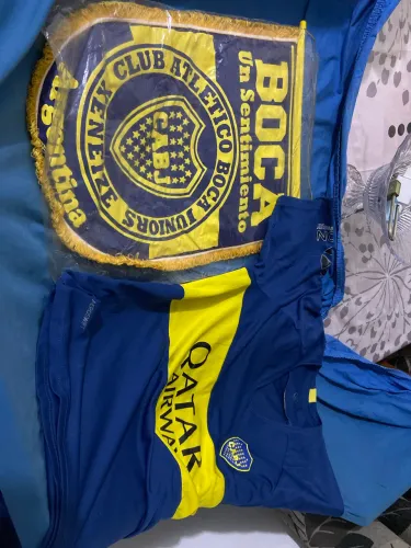 Camisa e flâmula do Boca Júnior