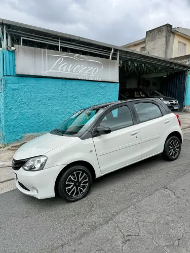 Toyota Etios XS 1.5 Flex 16V 5P Mec. 2015