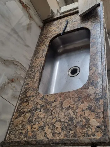 Pia granito e bancadas