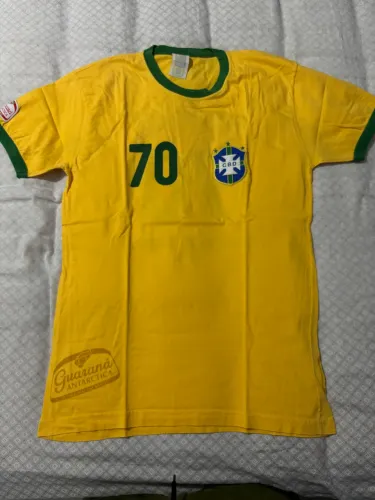 Camisa do Brasil amarela - 70 Guaraná Antártica