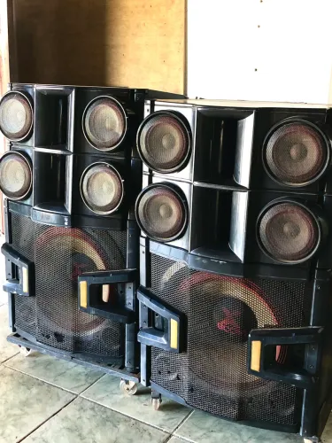 2 CAIXAS DE SOM XBOOM ALTO FALANTE DE 18 POLEGADAS SUBWOOFER 3200W RMS