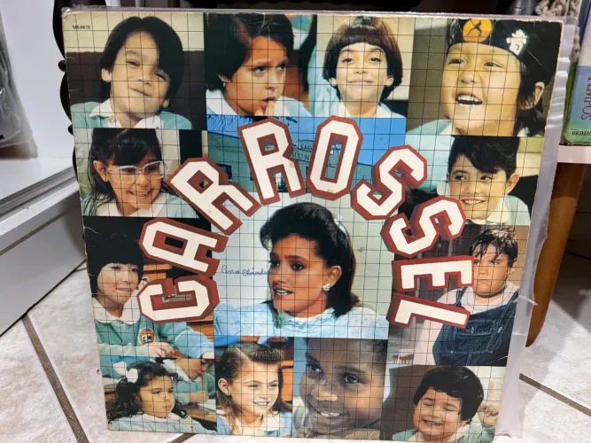 Vinil Carrossel 