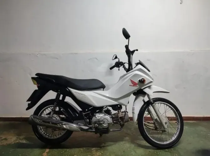 Vendo pop110i 2022 quitada em dias, só transferir