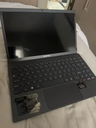 Vendo notebook Positivo