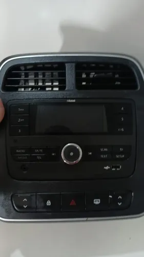 Radio Original Renault Kwid (70)