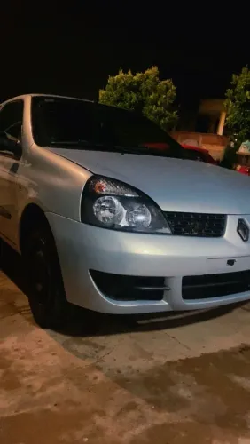 Renault Clio Authentique 1.0 8V 3P 2004