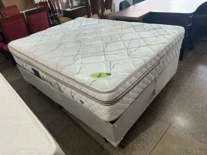 Cama box de casal tamanho padrão colchão Luckspuma de molas ensacadas 