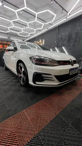 Volkswagen Golf GTI 350 TSI 2.0 230cv 16V Aut. 2019