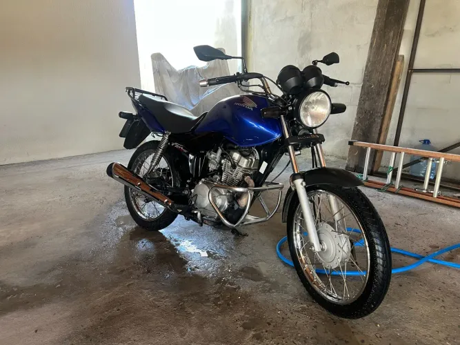 Moto Honda CG 125 FAN ES
