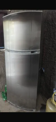 Vendo essa geladeira
