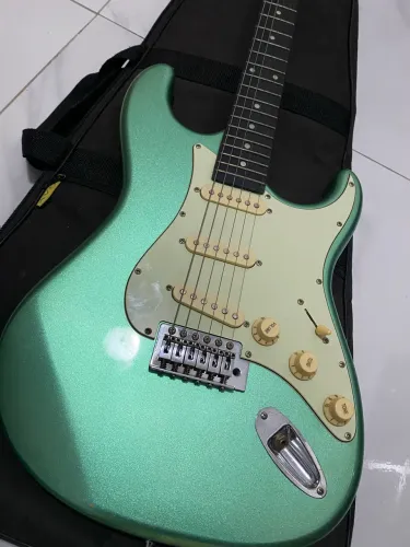 GUITARRA TAGIMA TG500 GREEN SURFMINT