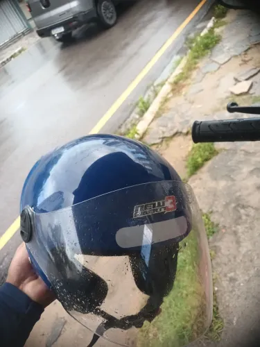 Capacete new liberty