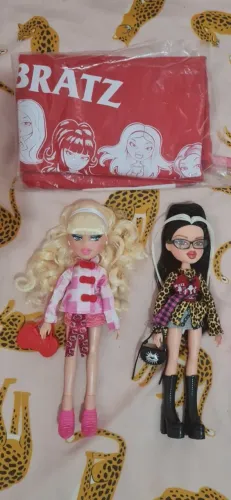 Lote 02 bratz cloe hello kitty e jade