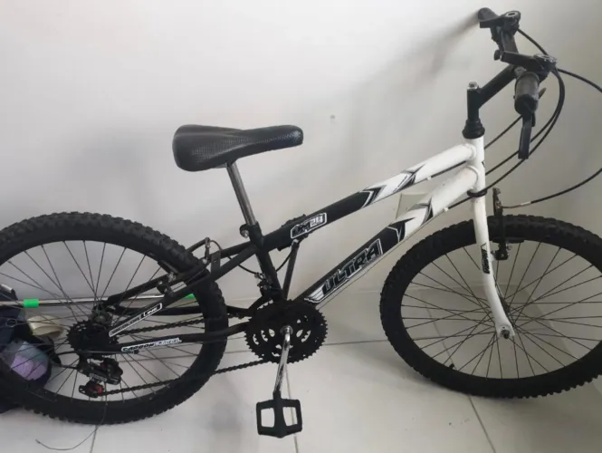 Vendo bicicleta aro 24 em ótimo estado