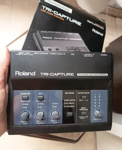 Interface Roland UA-33 TRI-CAPTURE 