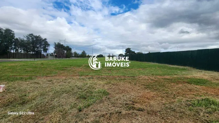 Terreno à venda no bairro RESERVA ITANHANGÁ