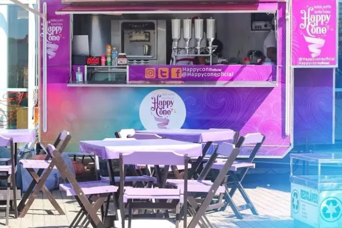 LINDO Trailer FoodTruck com 3 Exaustores - PLOTADO Com lista de fornecedores PRONTA ENTREG
