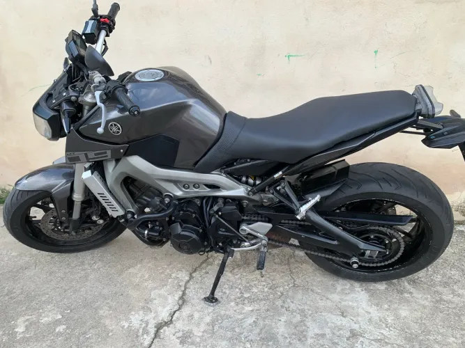 MT-09
