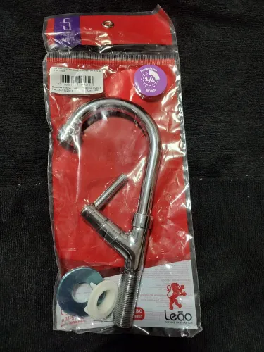 Torneira Lavatório metal Leão