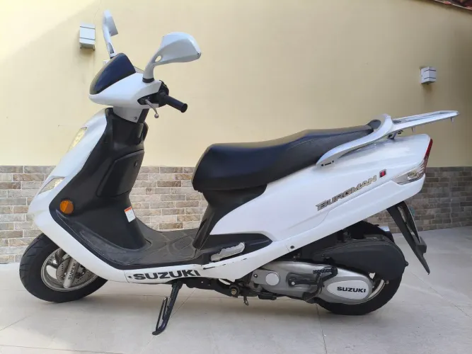Vendo ou troco Suzuki burgman