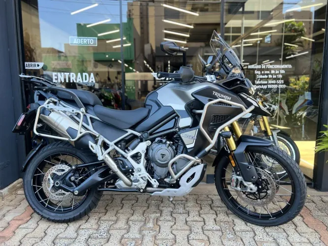 Triumph Tiger 1200 rally explorer 2026