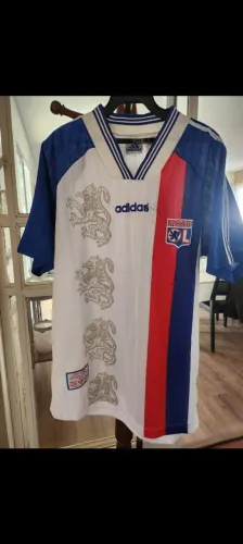 camisa de Futebol Antiga Original do Olympique Lyon da temporada 1996-1997,