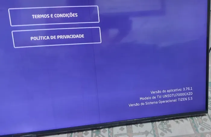 SMART TV SAMSUNG 50?.  Para retirada de Peças. TV LIGANDO.