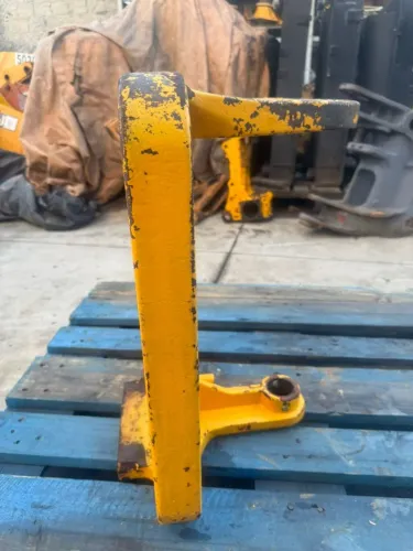 Suporte Torre Giro mini-retroescavadeira JCB 1CX p/n 290/00324