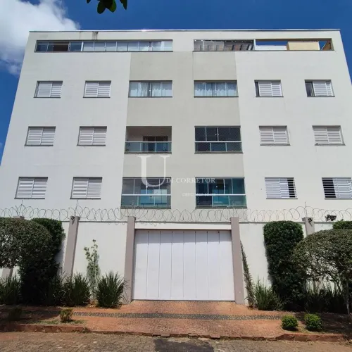 Cobertura Perto do Praia Clube - 3 Quartos sendo 2 Suíte - Área Gourmet - 1931Udi