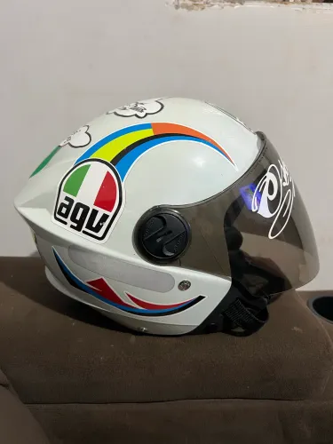 Capacete aberto tamanho 56