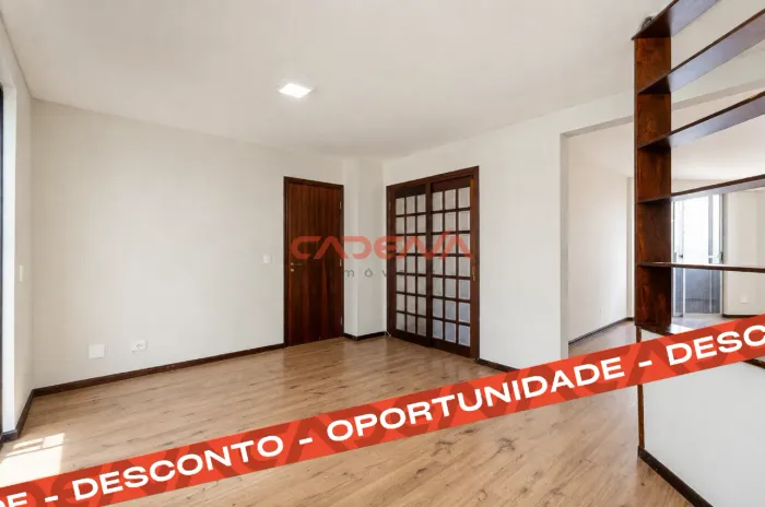 Apartamento com 3 quartos e 2 vagas à venda no Bigorrilho