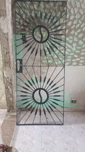 Portão de ferro