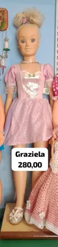 Boneca grasiela